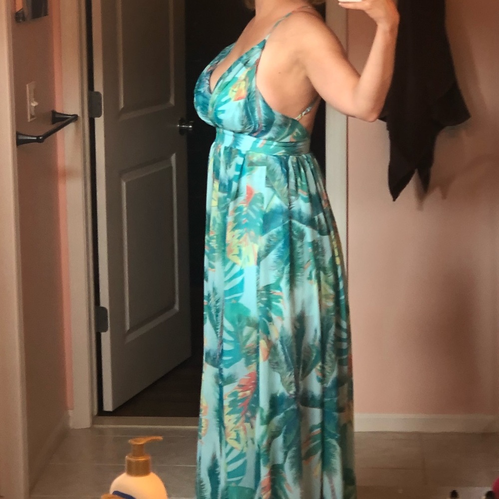 Tropical Maxi dress- spaghetti strap- blue and green- size M-Brand:Luxxel